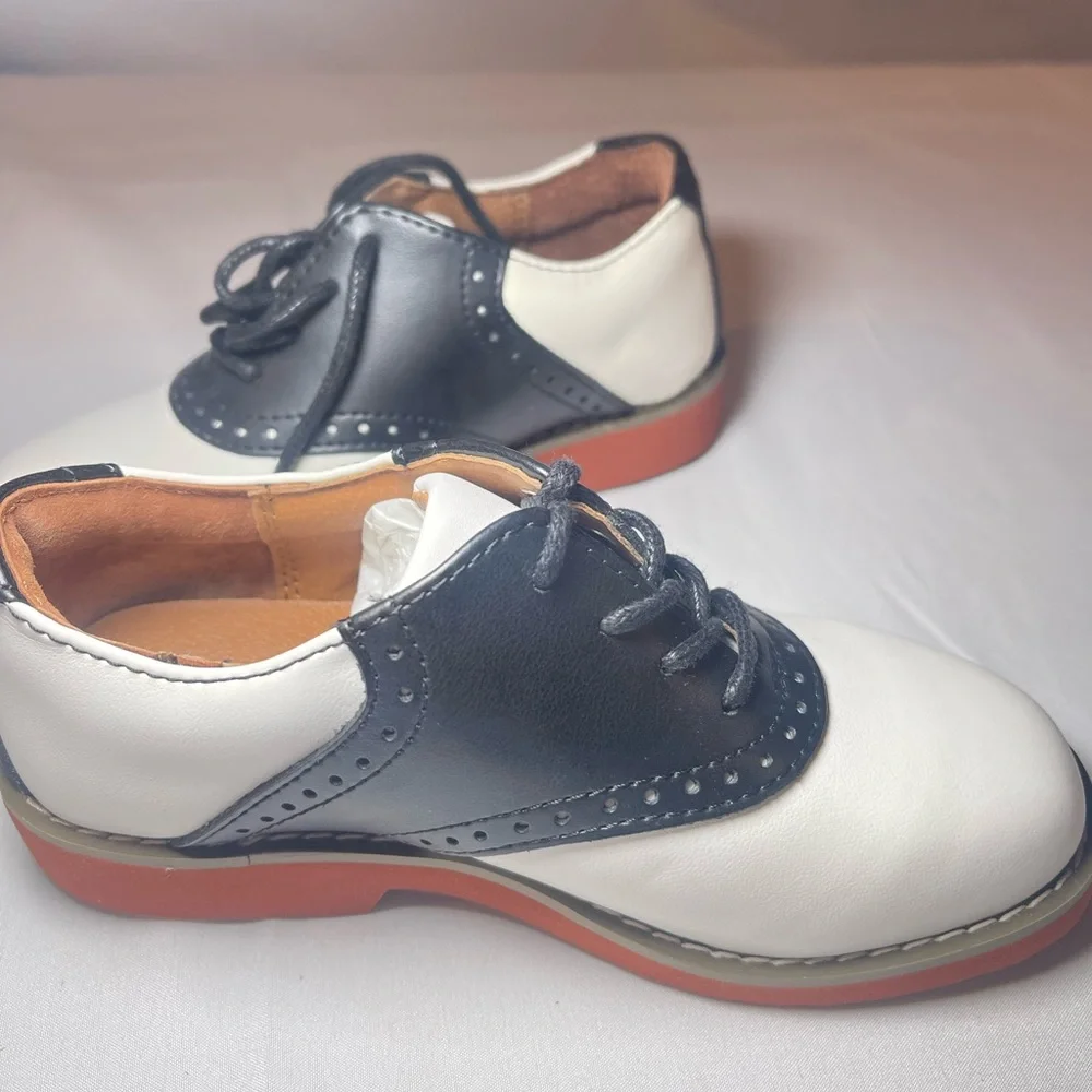 UPPER CLASS YOUTH WHITE/BLACK LEATHER SADDLE OXFORDS Size 11W NEW